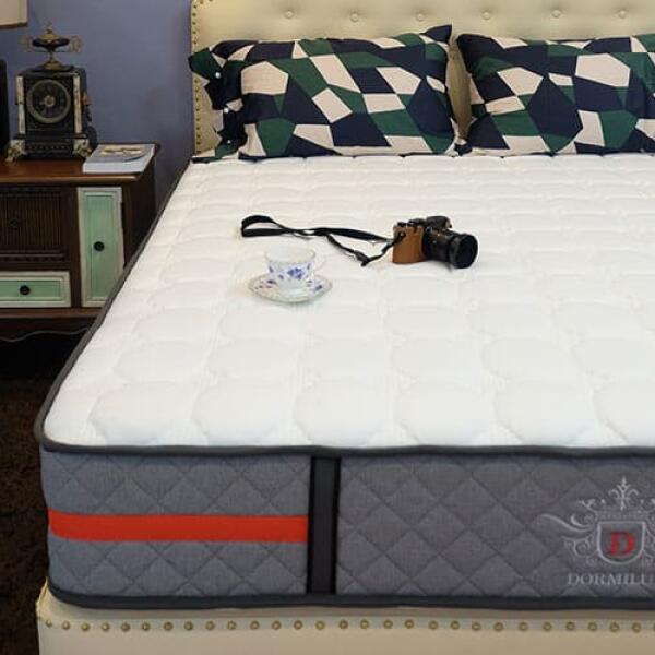 dem-lo-xo-euro-bedding-dormilux