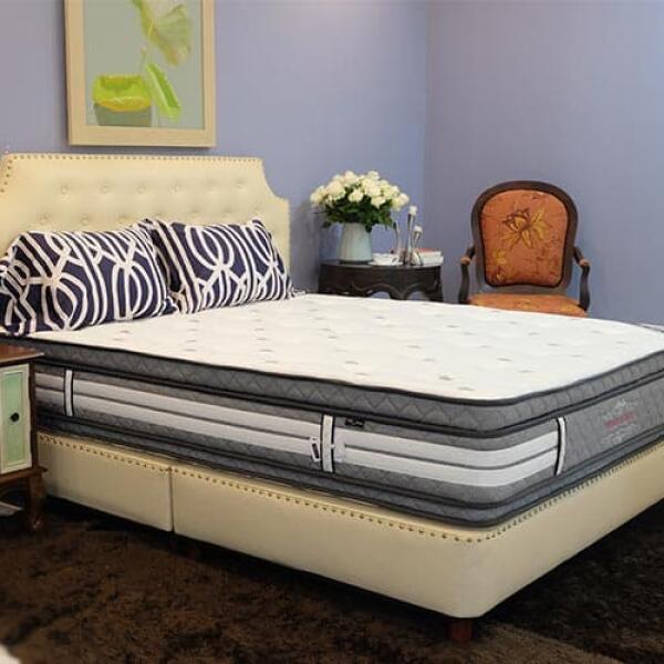 dem-lo-xo-euro-bedding-royal-classic