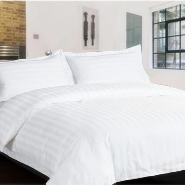 chan-ga-goi-khach-san-ke-soc-1