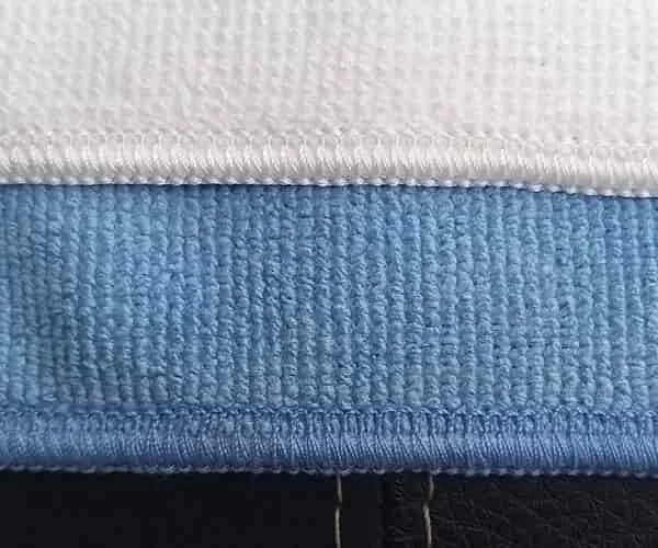 Cận cảnh bề mặt sợi vải Microfiber 