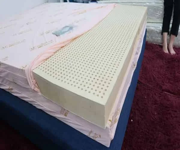 Nệm cao su non thắng lợi