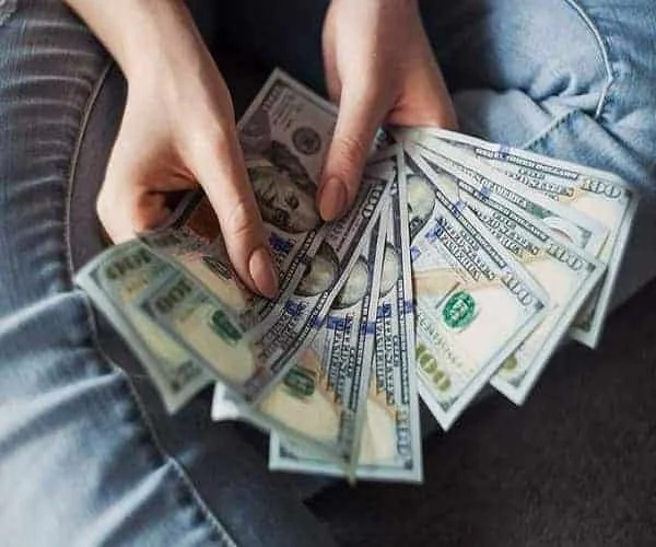 Ước lượng số vốn bỏ ra kinh doanh