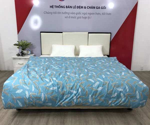 Chăn phao siêu nhẹ giá rẻ màu xanh