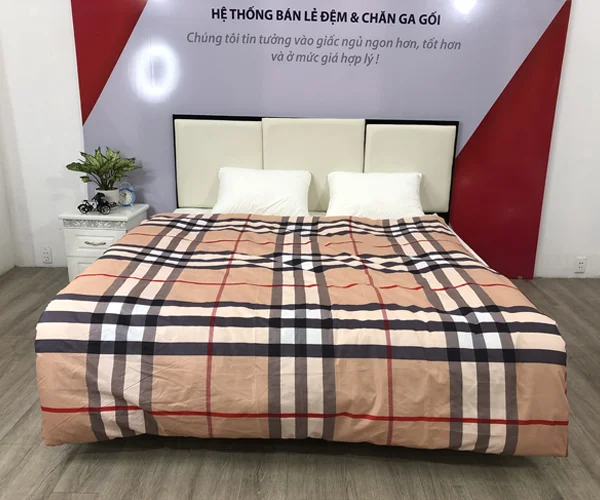 Chăn phao siêu nhẹ giá rẻ kẻ sọc