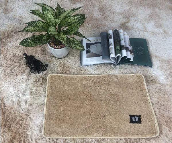 Thảm chùi chân lông đẹp màu be