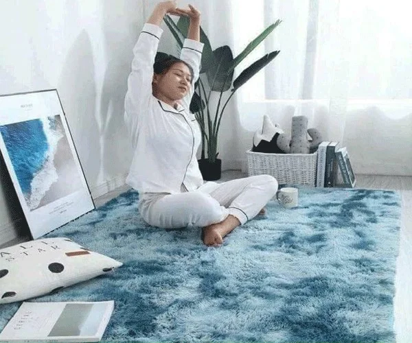 Thảm lông loang
